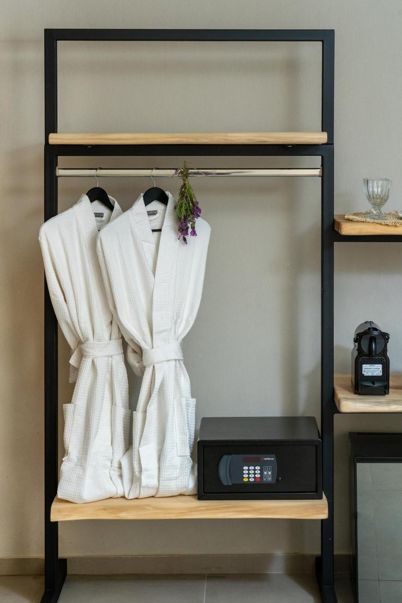 Amo Golden Suites Χρυσή Αμμουδιά Εξωτερικό φωτογραφία
